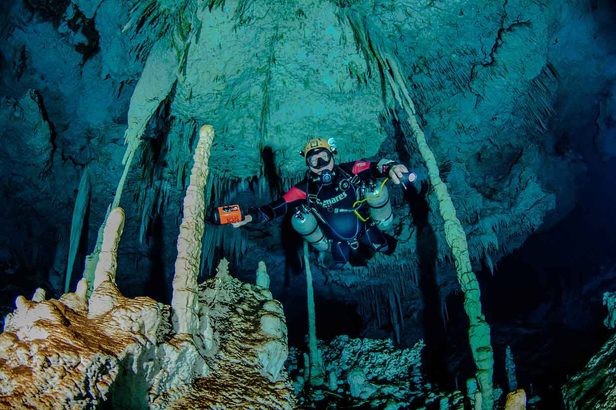 Cenote Dos Pisos