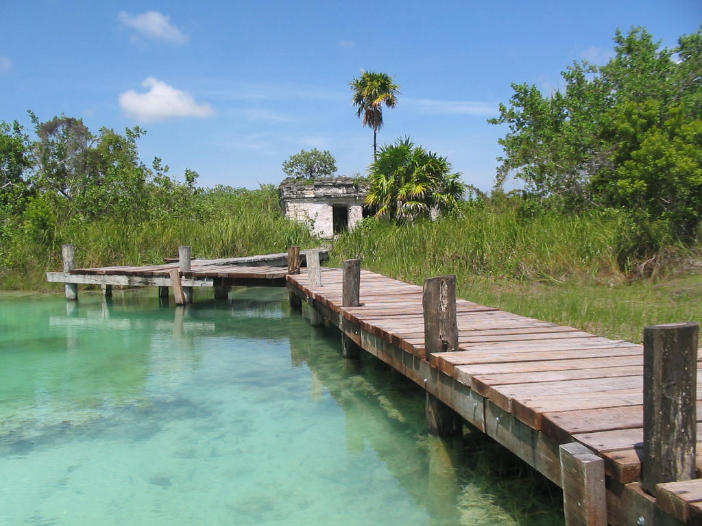 Laguna de Chunyaxché